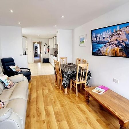 Causeway97 Townhouse Villa Portrush Eksteriør bilde